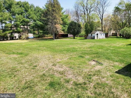 612 Convent Rd, Chester PA 19014-1123 exterior