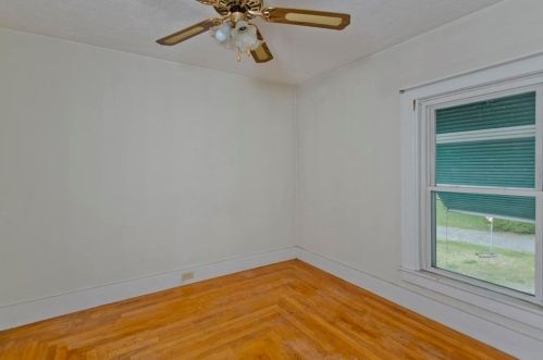 4 Eddy St, Ware MA 01082-1351 exterior