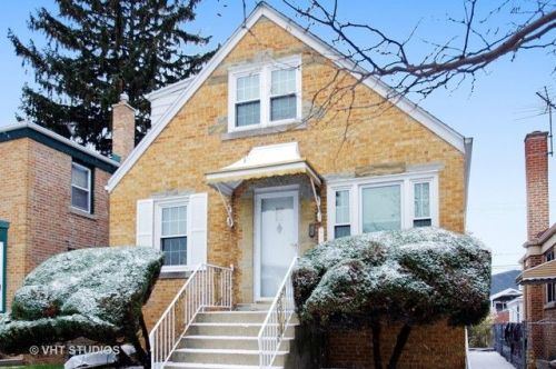 4932 Melvina Ave, Chicago IL  60646-1124 exterior