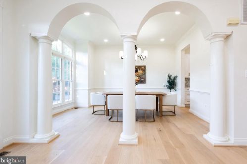 1604 Seneca Ave, Mc Lean VA  22102-2942 exterior