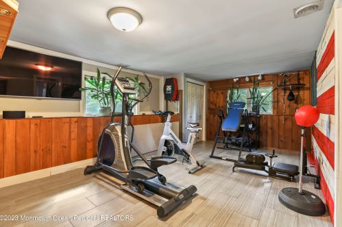 53 Arlene Dr, West Long Branch NJ 07764-1100 exterior