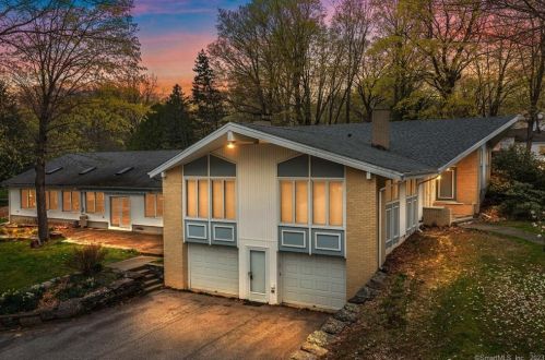 867 Upper Maple St, Killingly, CT 06241-2228