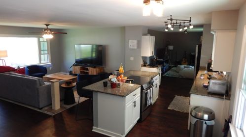 11610 Martha Dr, Milwaukee, WI 53226-3919