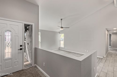 14827 2nd Pl, Phoenix AZ  85022-3611 exterior