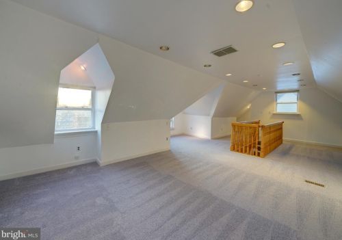 8817 2nd Ave, Silver Spring MD  20910-2724 exterior