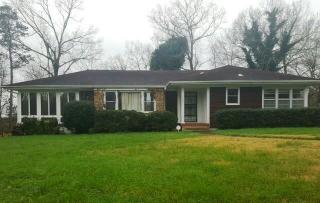 3832 Agawela Dr, Chattanooga, TN 37406-2701