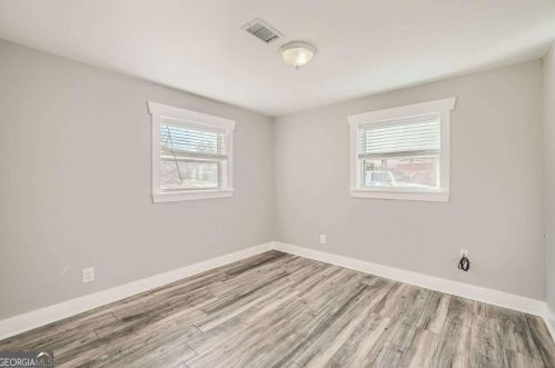 1784 Cherry Vly Cir, Atlanta GA 30316-4825 exterior