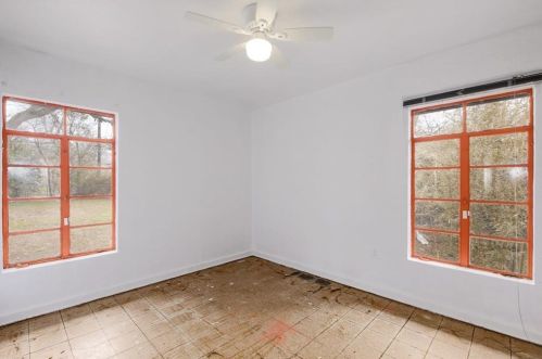 4323 Airport Blvd, Austin TX 78752-3826 exterior