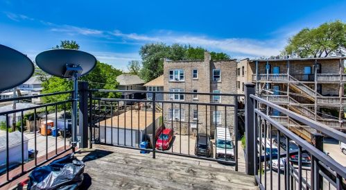 4844 Spaulding Ave, Chicago IL 60625-5205 exterior