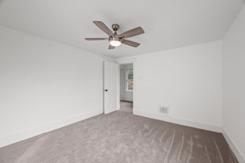 7442 Fleming St, Pittsburgh PA 15212 exterior