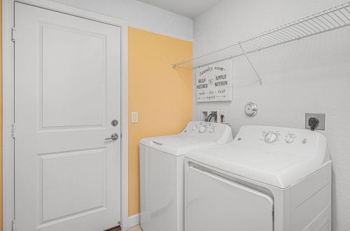 901 Bent Creek Dr, Fort Pierce FL  34947-1331 exterior