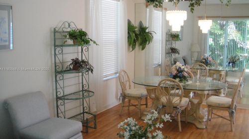 740 Aruba Bay, Fort Pierce FL 34986-3425 exterior