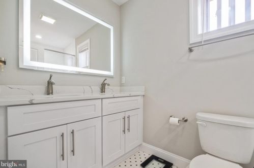 7409 9th St, Washington DC  20012-1701 exterior