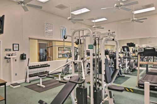 499 Casanova Cir, Fort Pierce FL  34986-1713 exterior