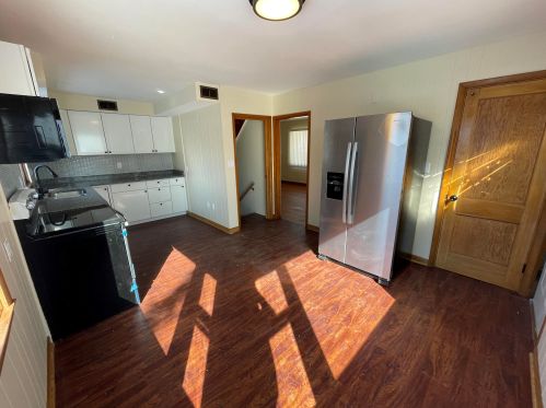 5921 64th St, Milwaukee WI  53218-1921 exterior