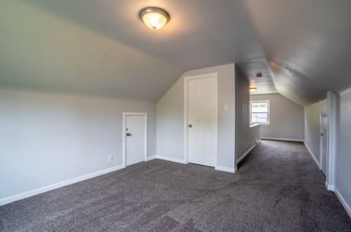 1299 Morrow Rd, Pittsburgh PA  15241-3501 exterior