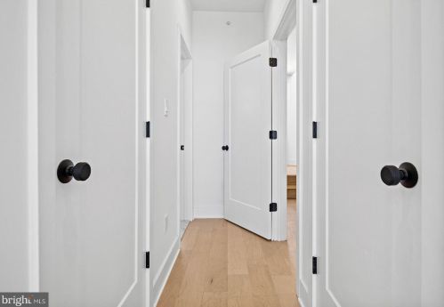 1613 2nd St, Philadelphia PA 19122 exterior