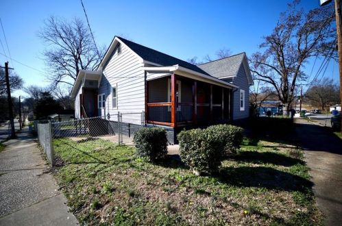 1063 Garibaldi St, Atlanta, GA 30310-3664