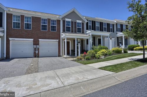 845 Fawn Ln, Hummelstown PA  17036-7203 exterior