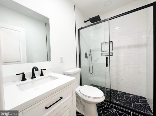 5217 New Hampshire Ave, Washington DC 20011-7920 exterior