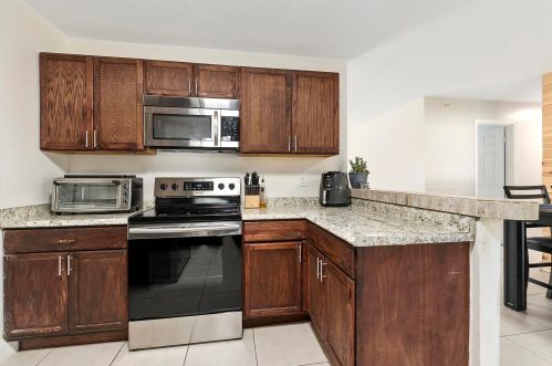 7604 Coquina Ave, Fort Pierce FL 34951-1032 exterior