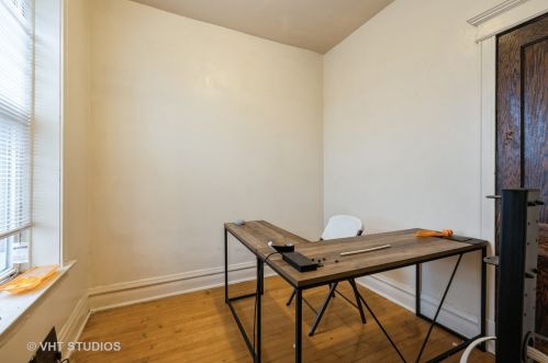 3752 Cermak Rd, Chicago IL 60623-2837 exterior