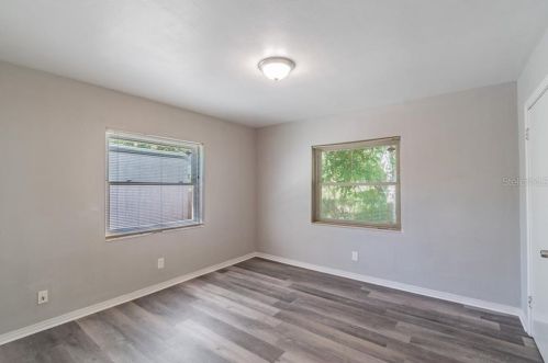 1214 24th Ave, Tampa FL 33605-2173 exterior