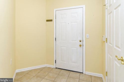 247 Masterson Ct, Trenton NJ  08618-1443 exterior