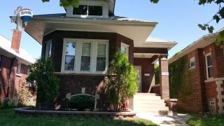 7747 Luella Ave, Chicago IL  60649-5008 exterior