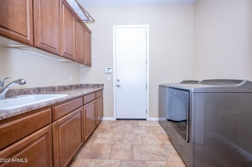 21907 36th St, Phoenix AZ  85050-7387 exterior