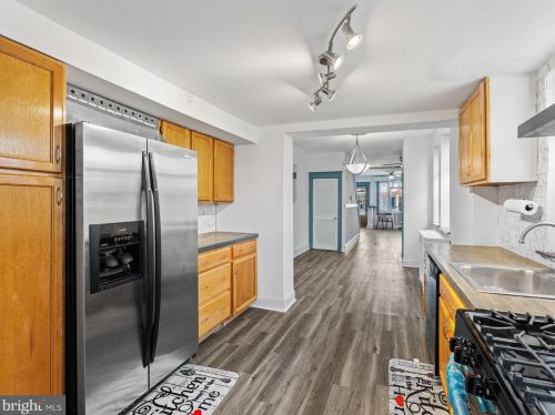 2969 Aramingo Ave, Philadelphia PA 19134-4404 exterior