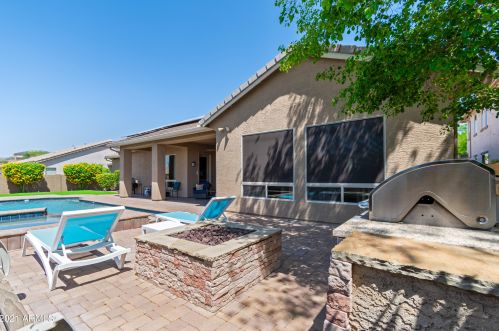 4719 Culpepper Dr, Phoenix AZ  85087-3068 exterior