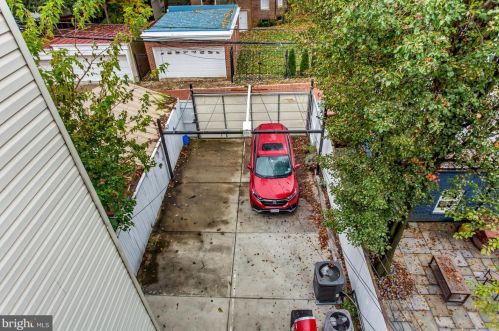 2616 Garfield St, Washington DC  20008-4142 exterior