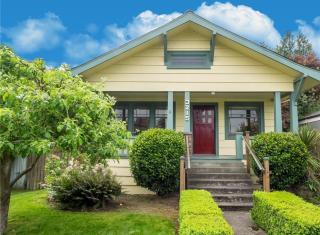 3215 75th St, Seattle WA  98117-4743 exterior