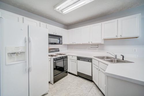 2507 Albion Farm Way, Duluth GA 30097-7623 exterior