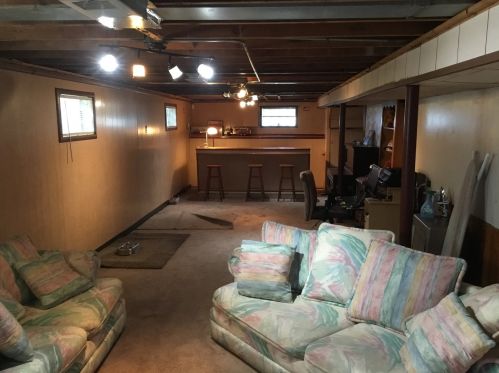 3850 84 St, Chicago IL 60652-3214 exterior