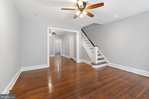 28 Hortter St, Philadelphia, PA 19119-2204