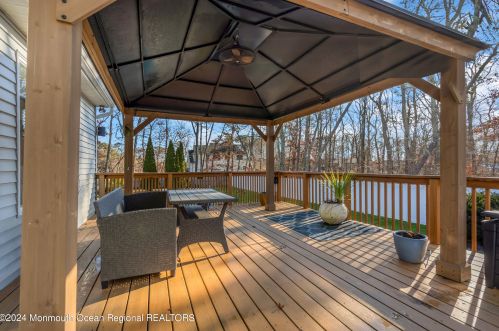 119 Serpentine Dr, Berkeley Township NJ  08721-2447 exterior