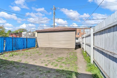 7112 Rhodes Ave, Chicago IL  60619-1114 exterior