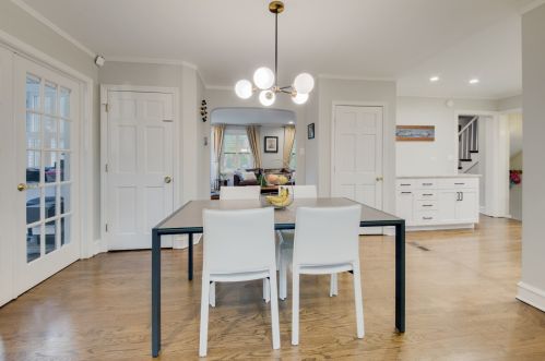 6553 Tahoma Ave, Chicago IL 60646-1134 exterior