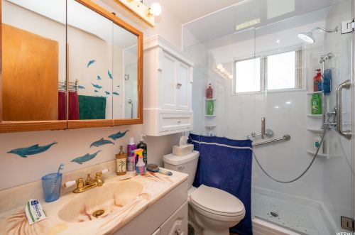 9425 170, Sandy UT 84070-3317 exterior