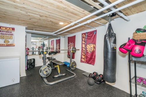 4721 4 St, Duluth MN 55807-2032 exterior