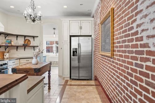 3522 13th St, Washington DC 20032-4422 exterior