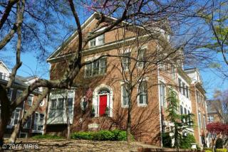 1632 Colonial Hills Dr, Mc Lean VA  22102-2939 exterior