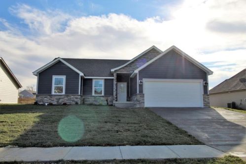 11319 Pebble Trce, Louisville KY  40229-2774 exterior