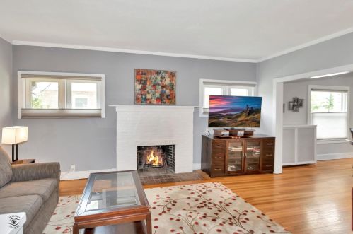 11056 Bell Ave, Chicago IL 60643-3935 exterior