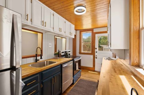 209 Lincoln Ave, Pittsburgh PA  15237-1946 exterior