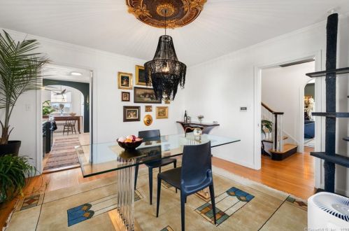 616 Poquonock Ave, Windsor CT  06095-2204 exterior