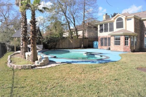 8422 Atascocita Lk Way, Humble TX 77346-1784 exterior