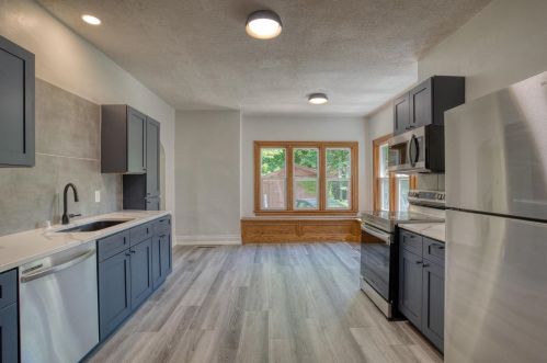 1435 Rutledge St, Madison WI 53703-3834 exterior